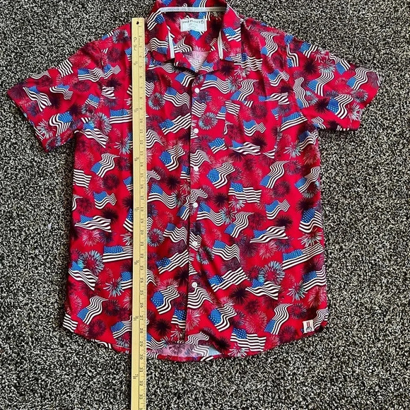 NWOT Free Planet button down shirt - Picture 5 of 7